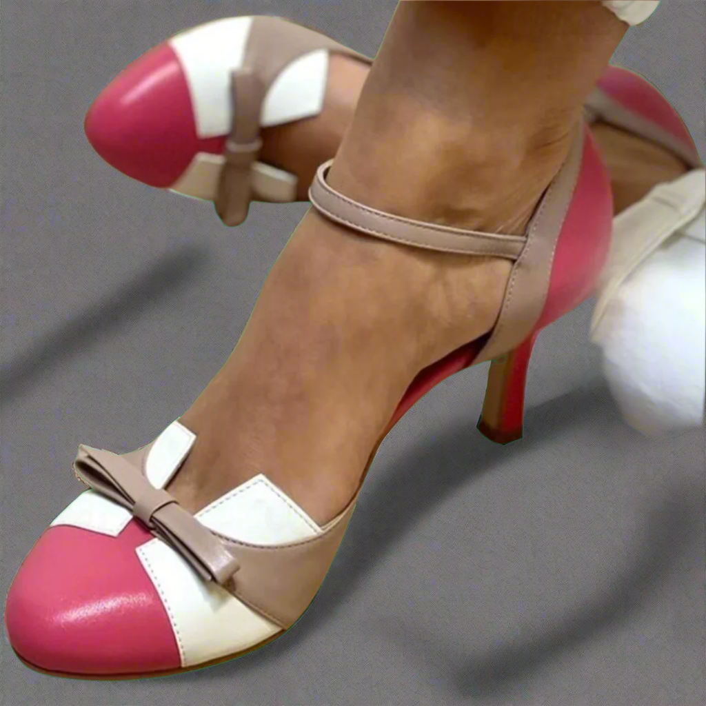 Bellarosa | Kleurrijke sandalen met knoop en band, met ronde neus