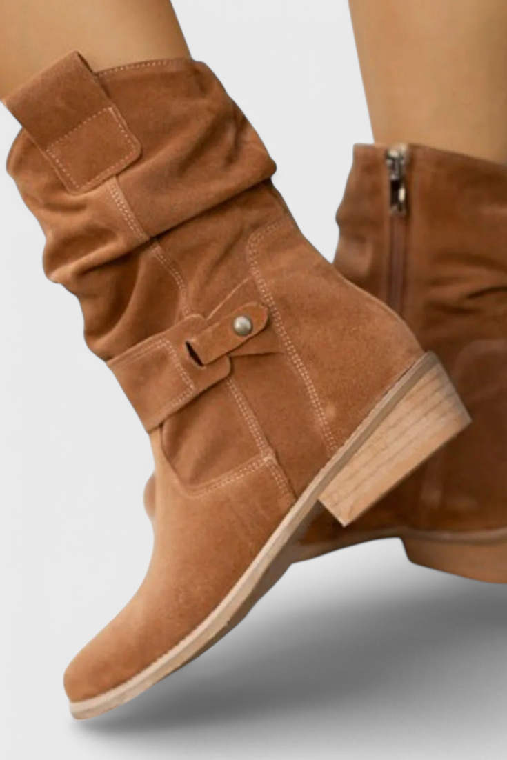 Aira Classic Suede Enkellaarsjes