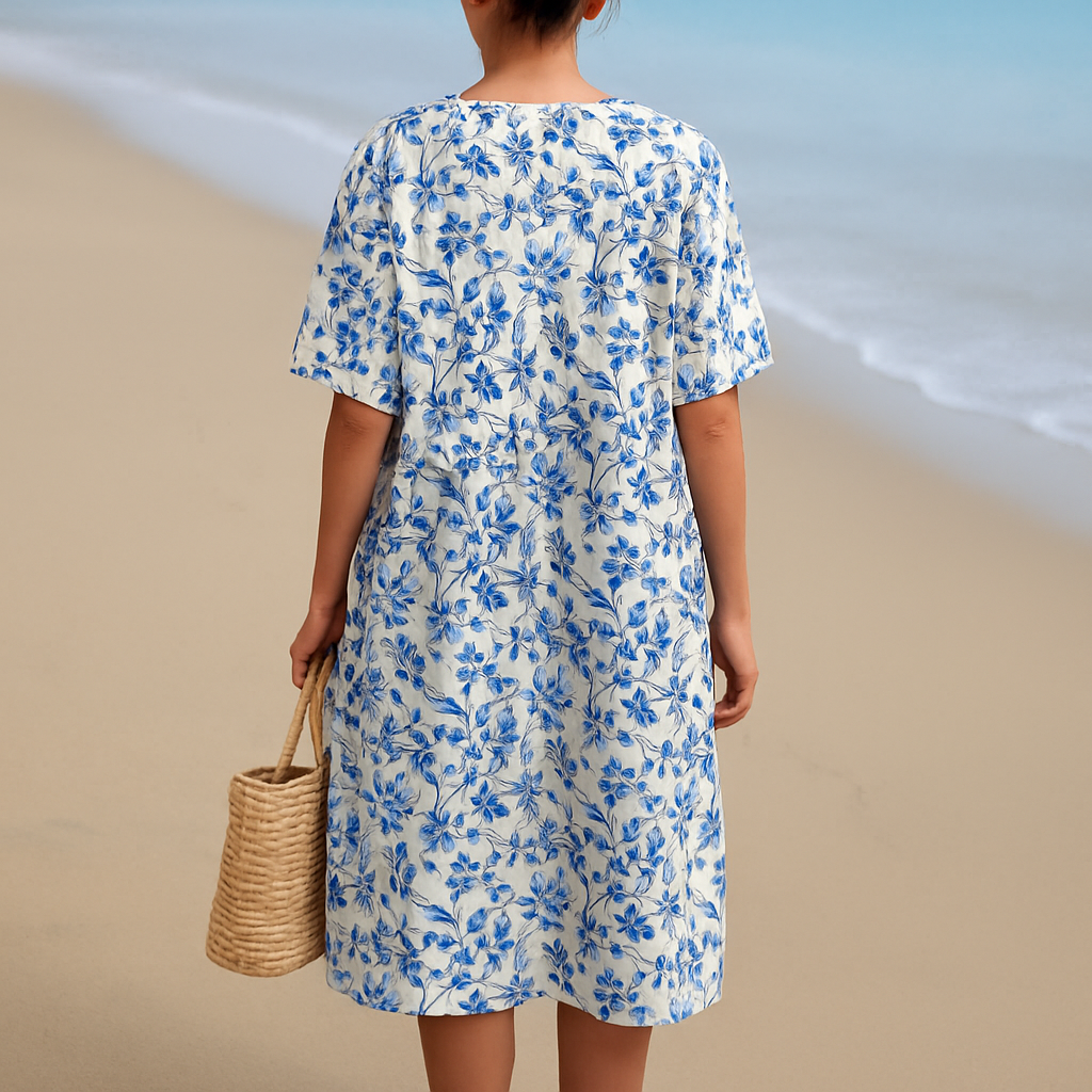 Léonie | Ivoor kleurige jurk met blauwe porselein bloemen