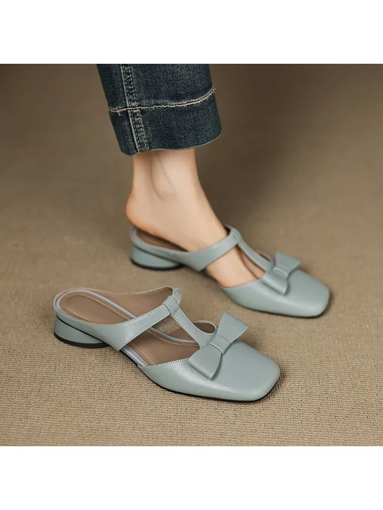 Lina Vierkante Teen Slippers