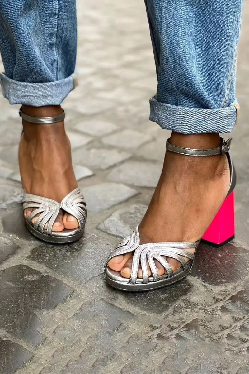Seraphina™ | Glanzende sandalen met dikke hak en elegante gesp
