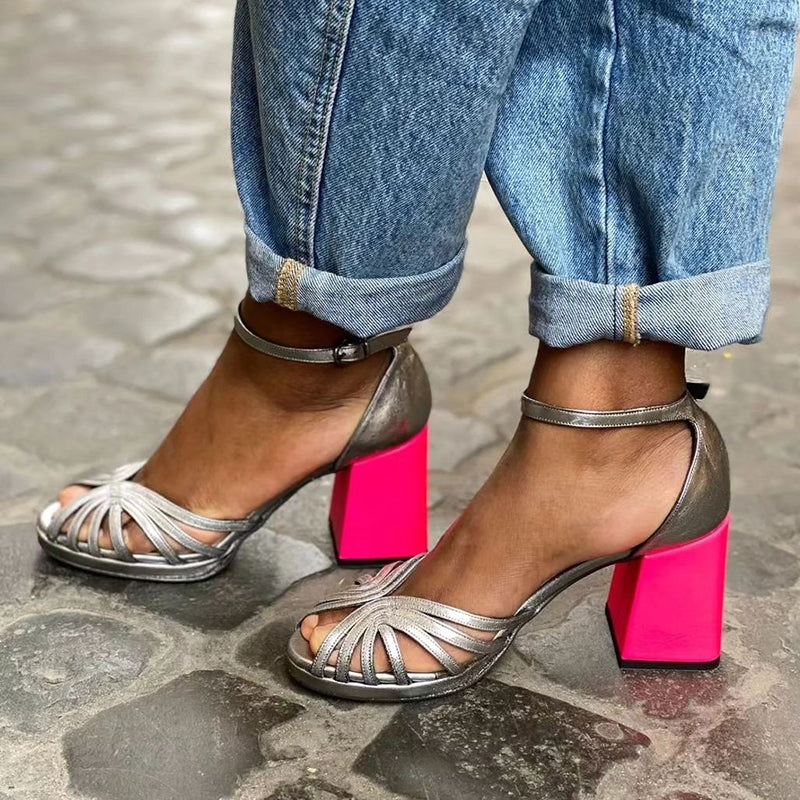Seraphina™ | Glanzende sandalen met dikke hak en elegante gesp