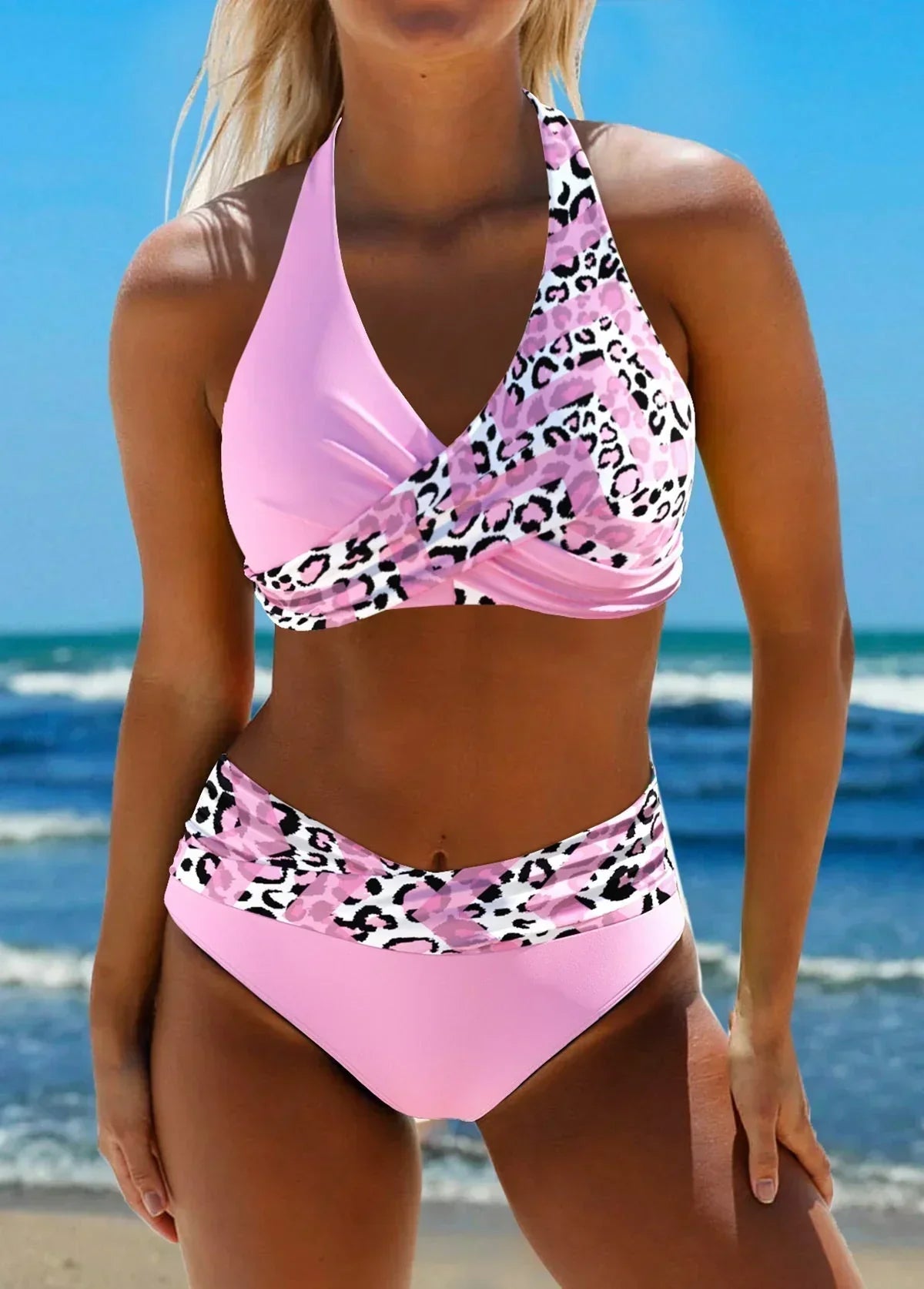 Elnora | Bikini met flatterende pasvorm en gekruist ontwerp